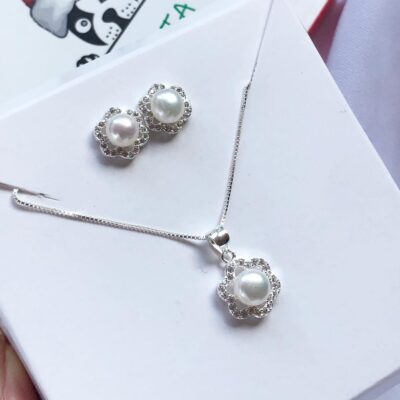 Set flores con perlas
